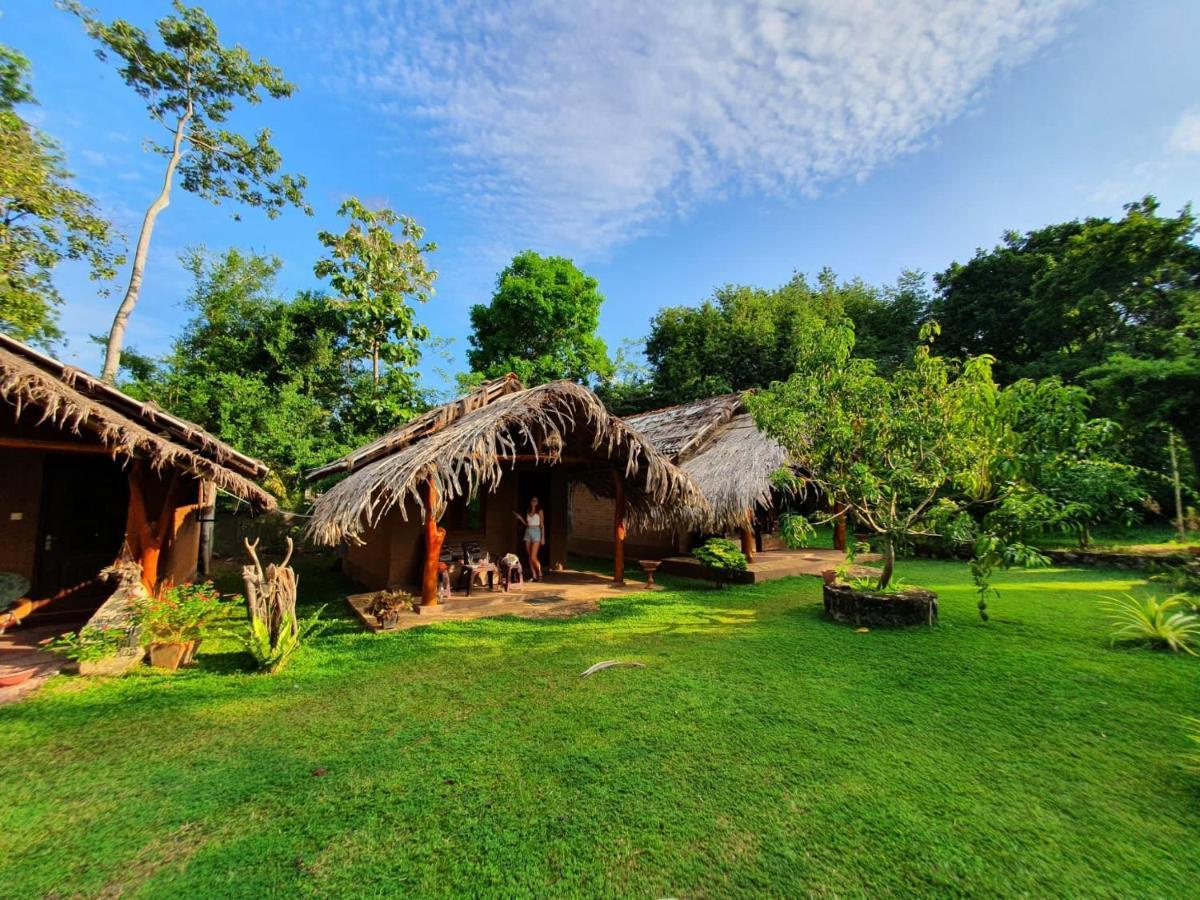 Hasthi Safari Cottage Удавалаве Экстерьер фото