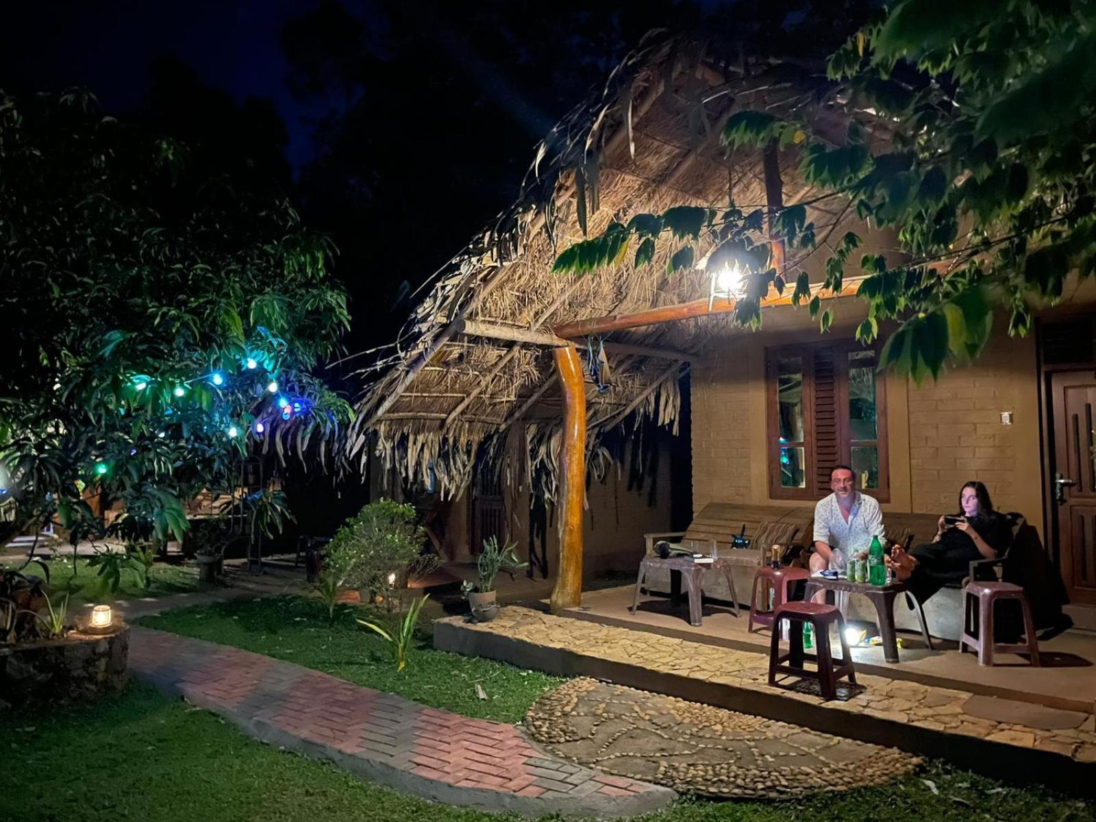 Hasthi Safari Cottage Удавалаве Экстерьер фото