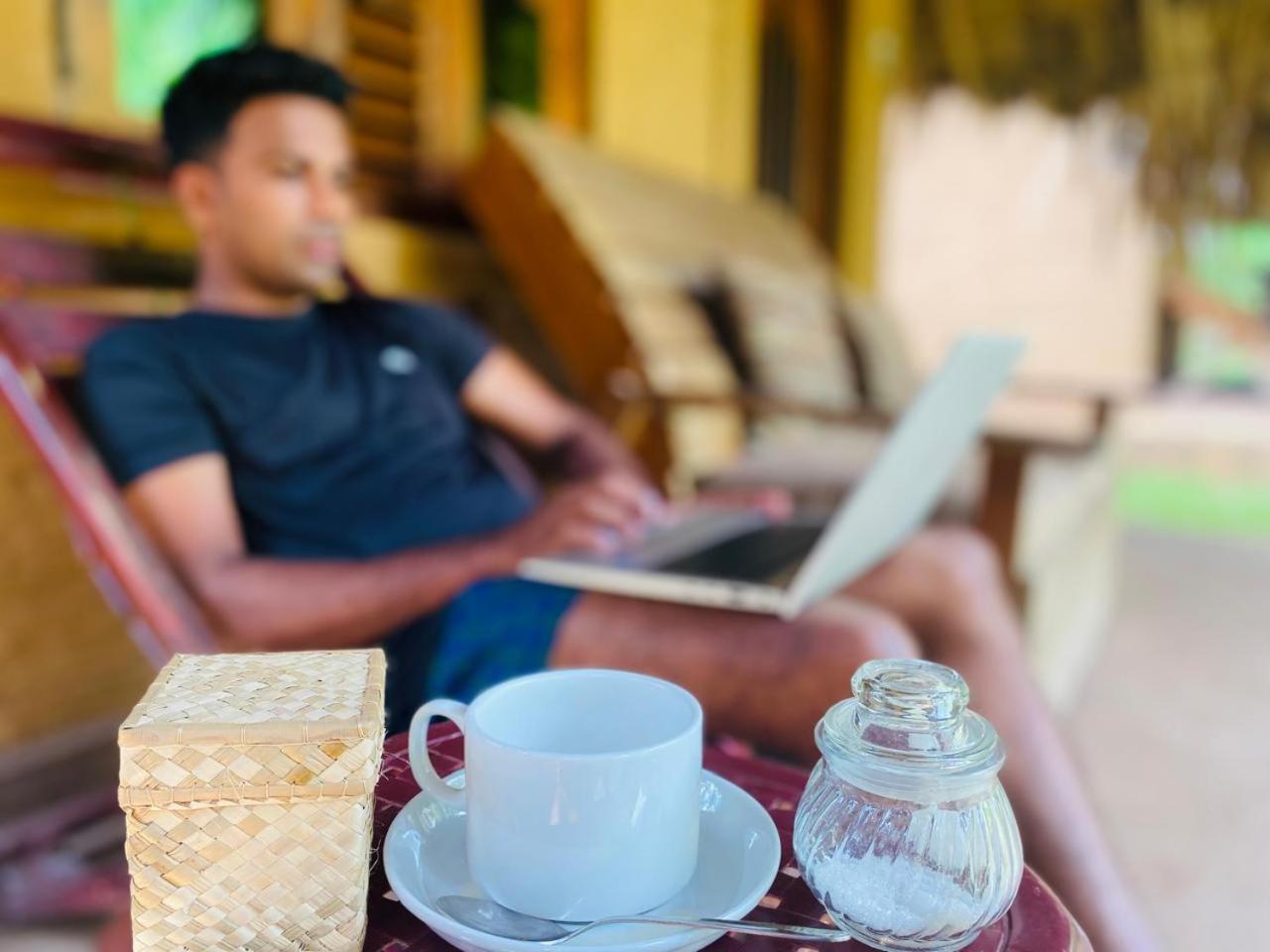 Hasthi Safari Cottage Удавалаве Экстерьер фото
